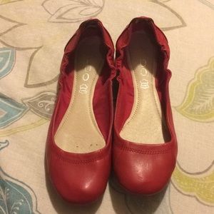 RED Aldo flats size 7/37